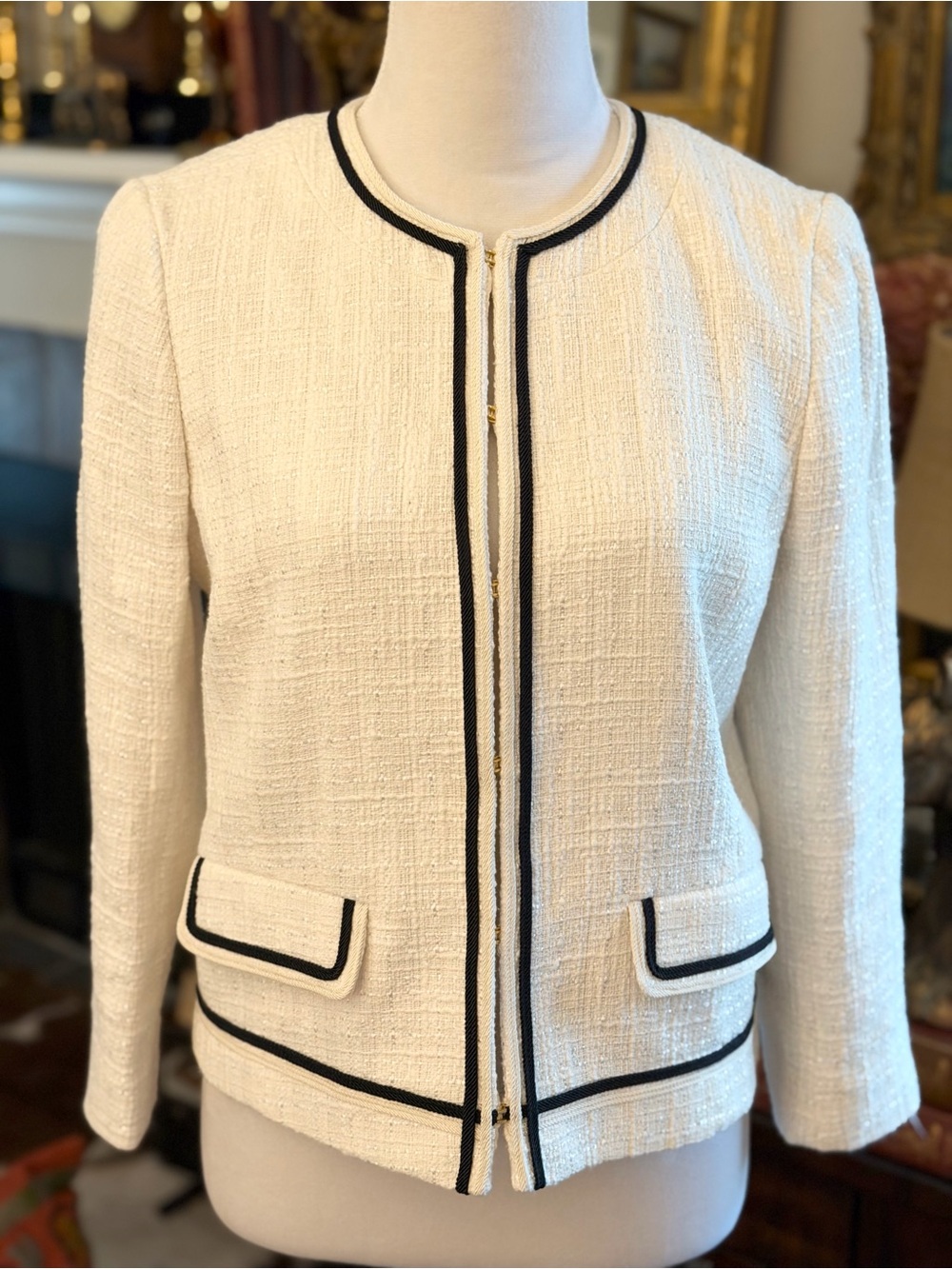 Brooks Bothers Tweed White Jacket with Black Trim. Size 8. Elegant and timeless!